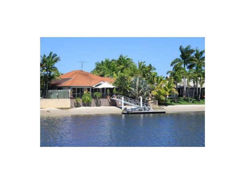 8 Chiswell Place, Maroochydore QLD 4558