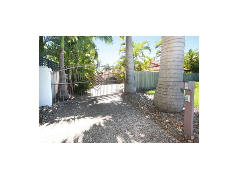 8 Chiswell Place, Maroochydore QLD 4558