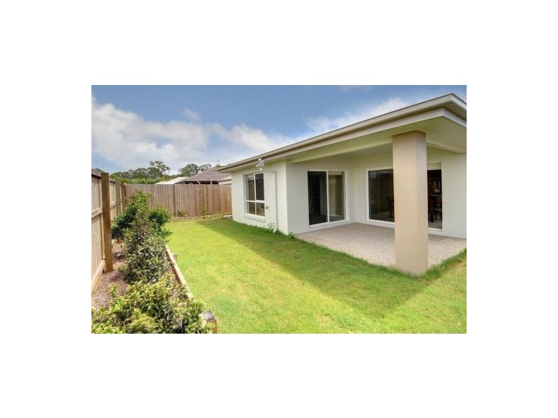 11 Clarence Place, Sippy Downs QLD 4556