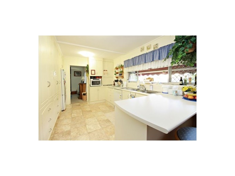 7  Drake Street, Golden Beach QLD 4551