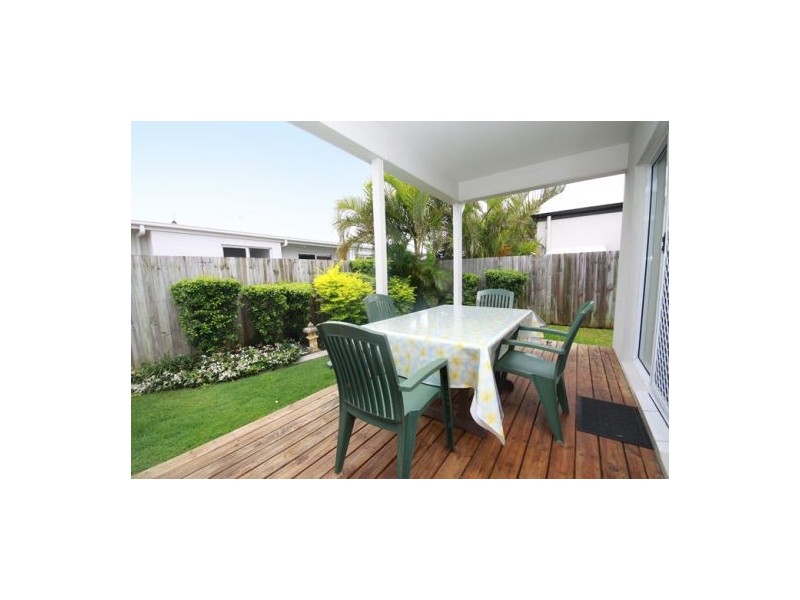 9 Bimini Street, Kawana Island QLD 4575