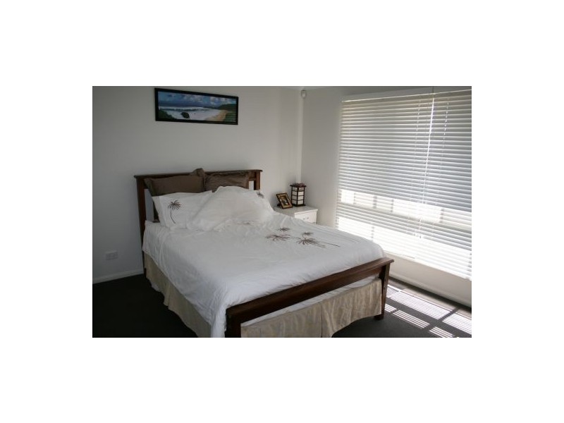 8 Myrtus Street, Mountain Creek QLD 4557