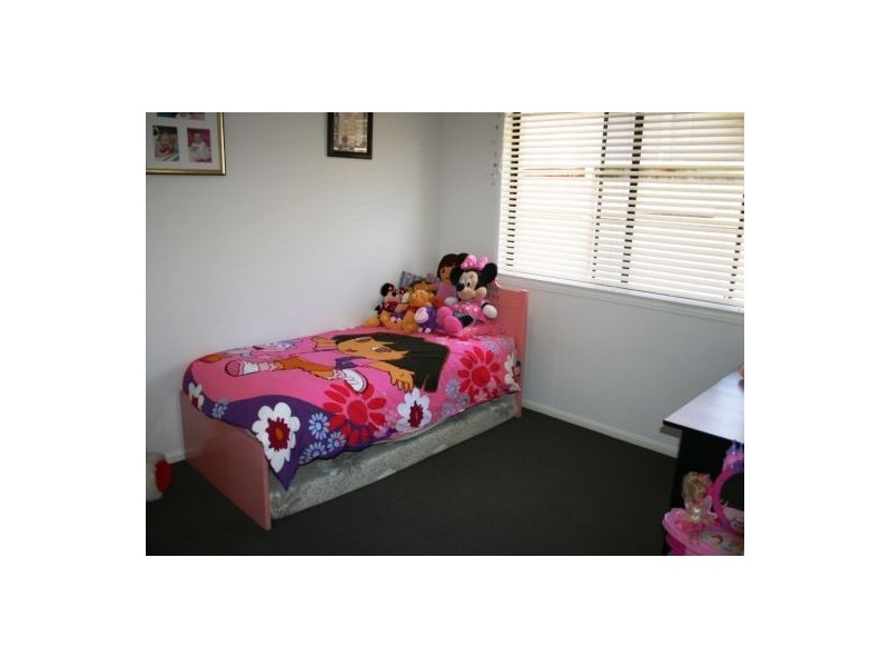 8 Myrtus Street, Mountain Creek QLD 4557