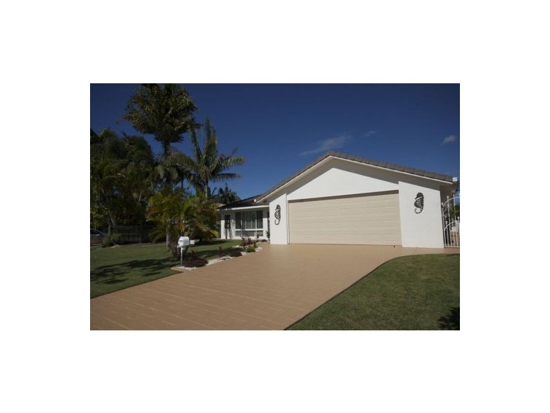 8 MIZZEN CLOSE, Wurtulla QLD 4575
