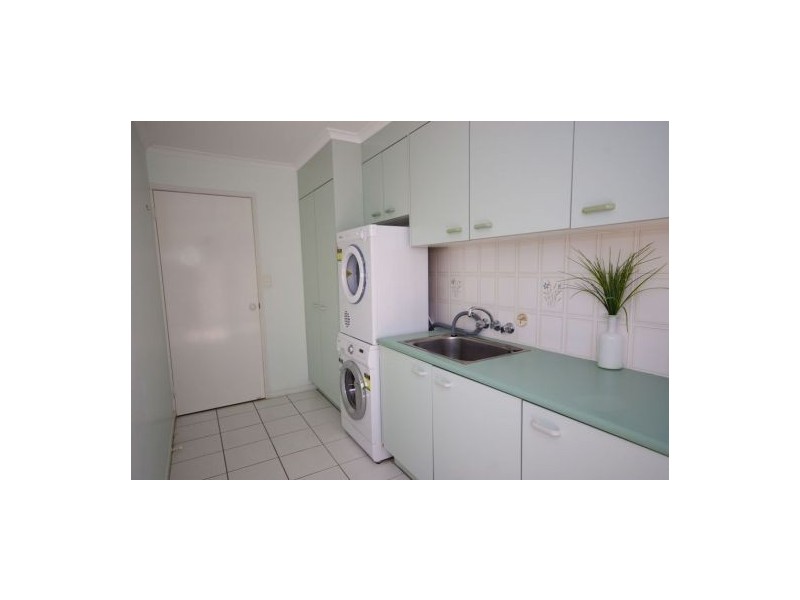 8 MIZZEN CLOSE, Wurtulla QLD 4575