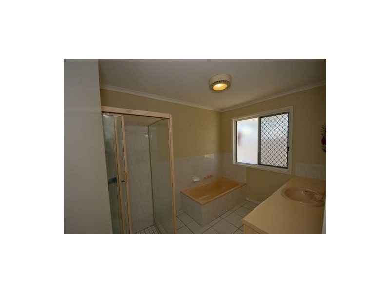 8 MIZZEN CLOSE, Wurtulla QLD 4575