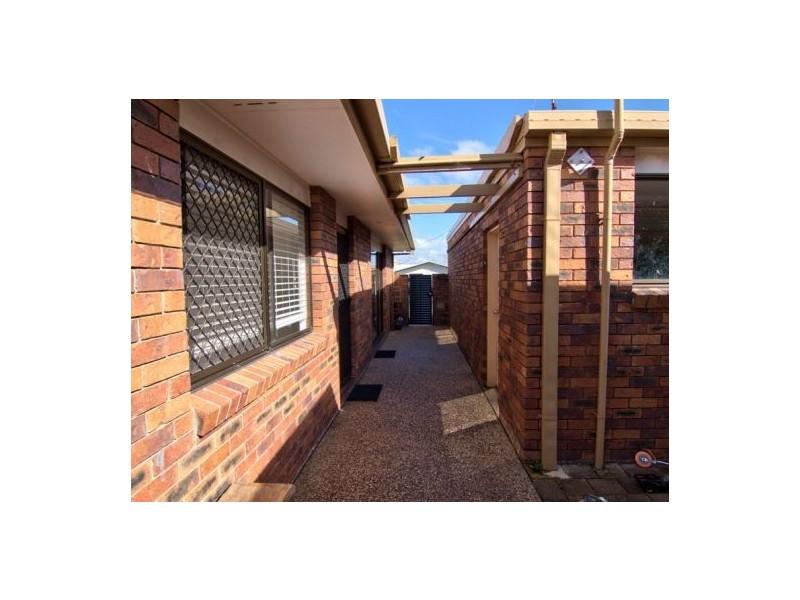 5 Rosella Street, Buddina QLD 4575