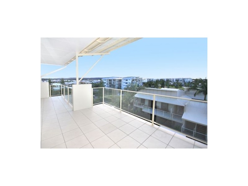 Unit 34 ‘Leeward’ 1 Grenada Way, Kawana Island QLD 4575
