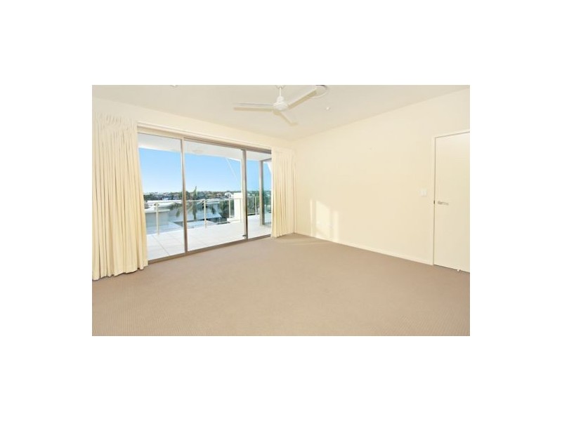 Unit 34 ‘Leeward’ 1 Grenada Way, Kawana Island QLD 4575