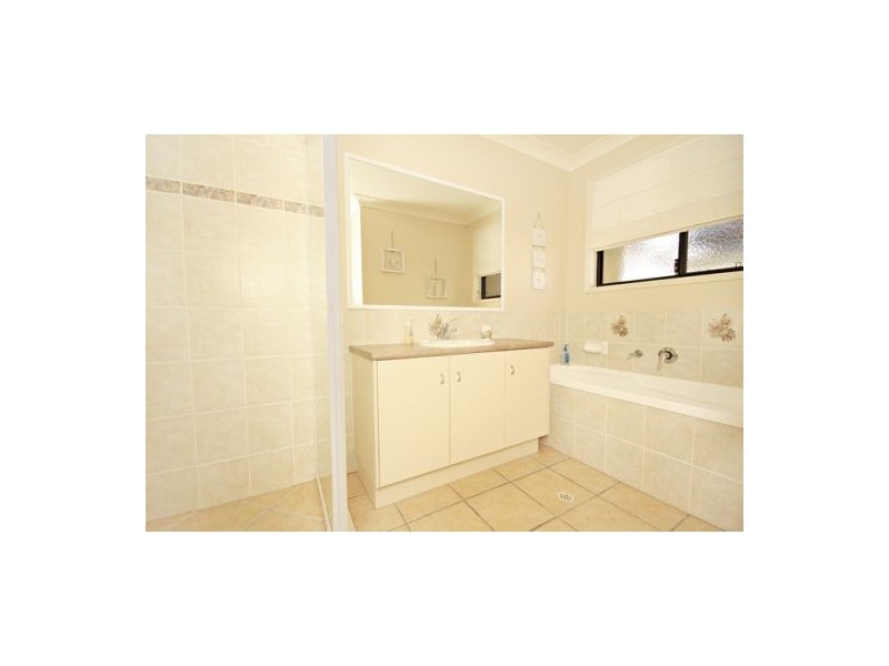 39 Swallow Street, Wurtulla QLD 4575