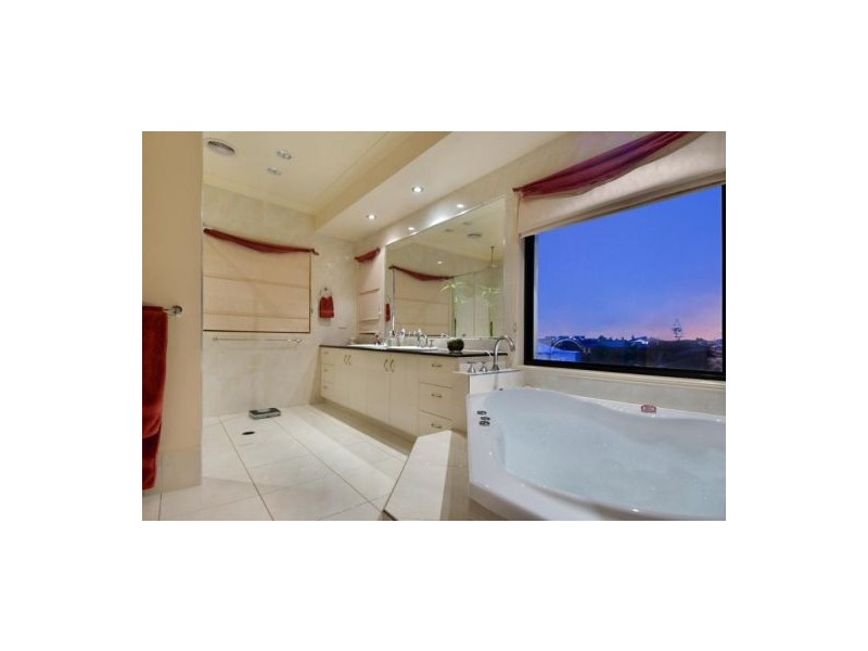 35 Pacific Boulevard, Buddina QLD 4575