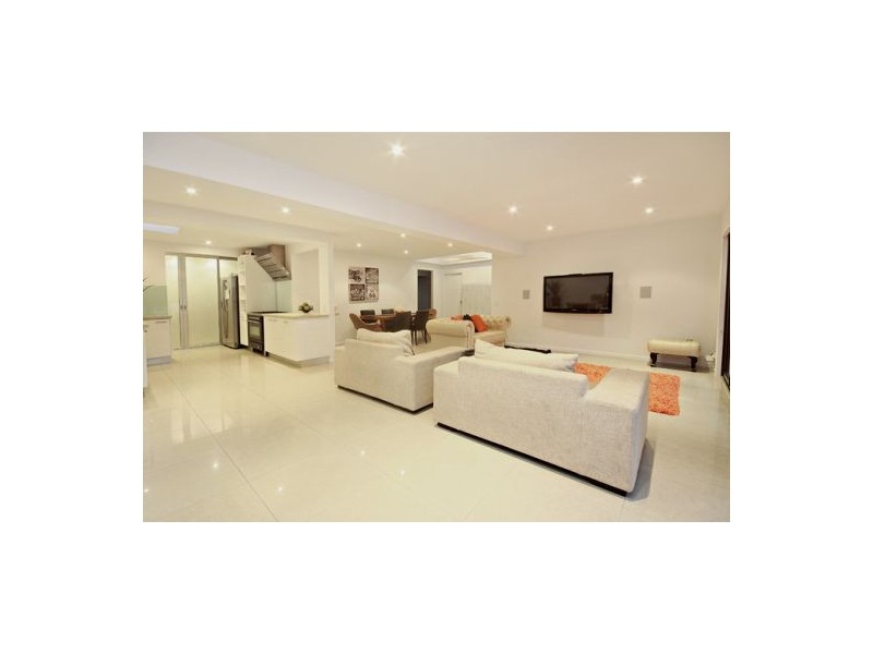 1  Paul Street, Noosa Heads QLD 4567