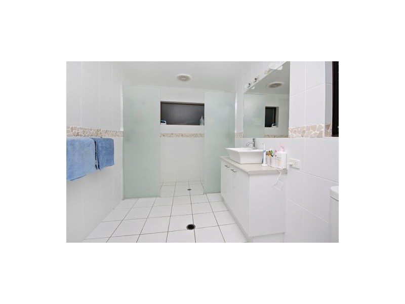 1  Paul Street, Noosa Heads QLD 4567