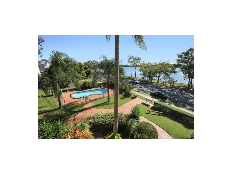 11 ‘Humzy Villas’ 77 Bradman Avenue, Maroochydore QLD 4558