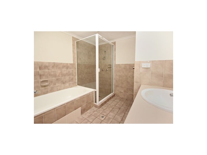 11 ‘Humzy Villas’ 77 Bradman Avenue, Maroochydore QLD 4558