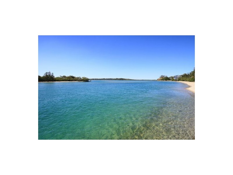 11 ‘Humzy Villas’ 77 Bradman Avenue, Maroochydore QLD 4558