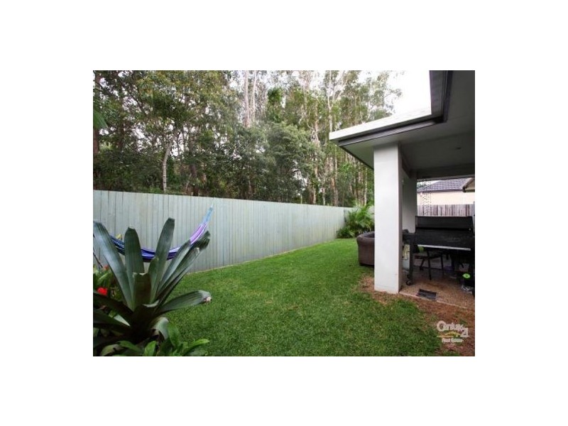 8 Veerings Crescent, Twin Waters QLD 4564