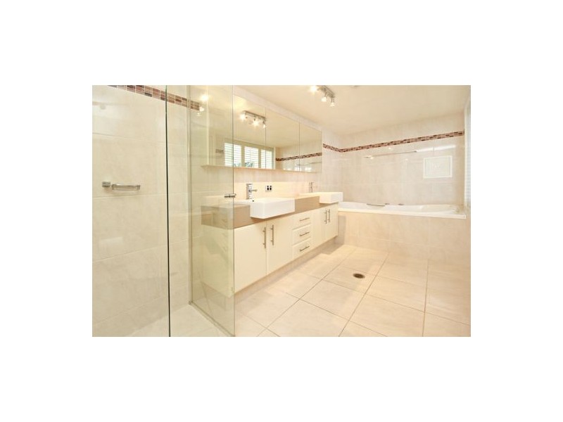 27 ‘Catalina 1′ 47 Sixth Avenue, Maroochydore QLD 4558