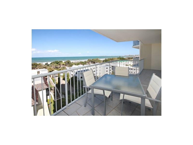 27 ‘Catalina 1′ 47 Sixth Avenue, Maroochydore QLD 4558