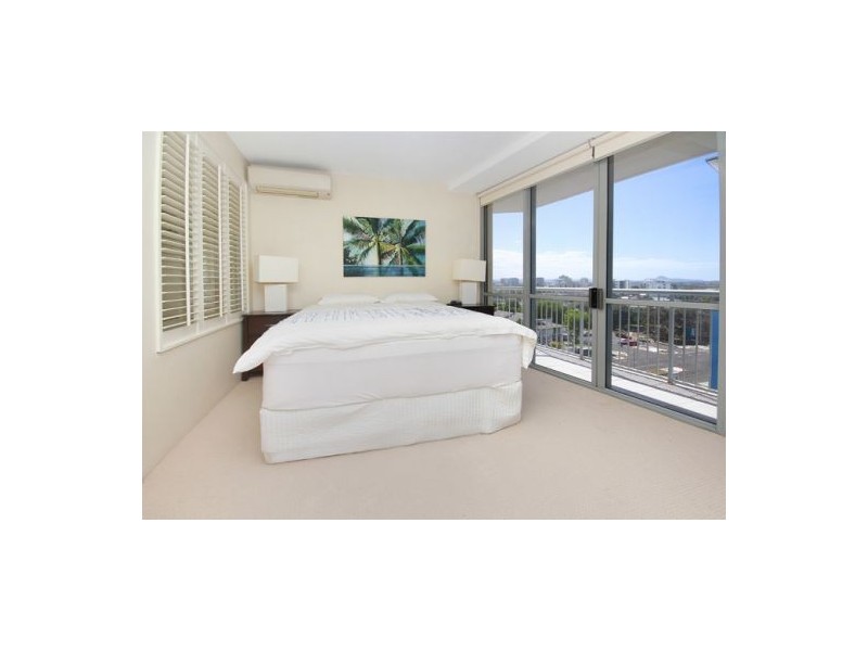 27 ‘Catalina 1′ 47 Sixth Avenue, Maroochydore QLD 4558