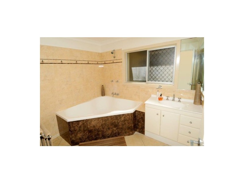 24 Undara, Buddina QLD 4575