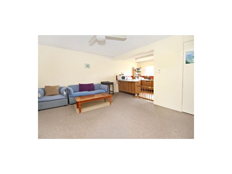 2 ‘Kalpara’ 32 Broadwater Avenue, Maroochydore QLD 4558
