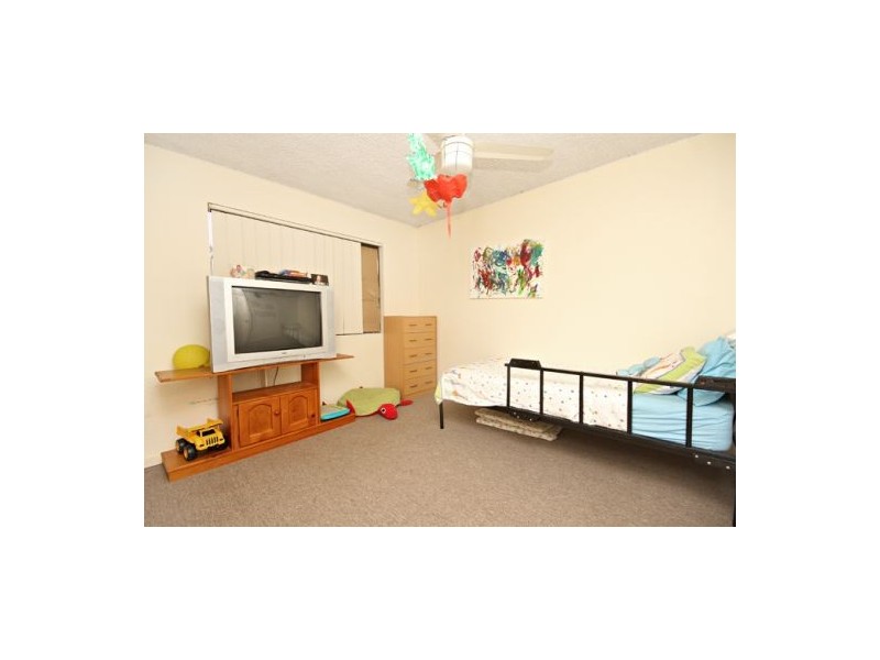 2 ‘Kalpara’ 32 Broadwater Avenue, Maroochydore QLD 4558