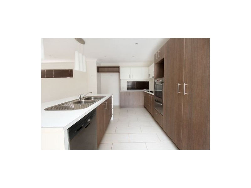 11 Creekside Drive, Sippy Downs QLD 4556