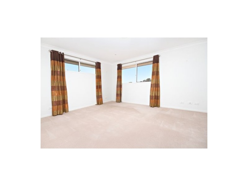 11 Creekside Drive, Sippy Downs QLD 4556