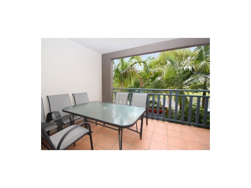 12 ‘Seashapes’ 44 Fourth Avenue, Cotton Tree QLD 4558
