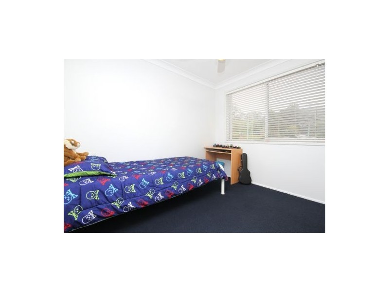 18  Holly Green Crescent, Palmwoods QLD 4555