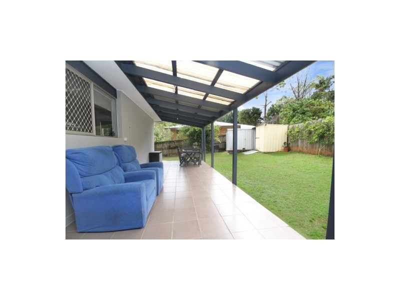 18  Holly Green Crescent, Palmwoods QLD 4555