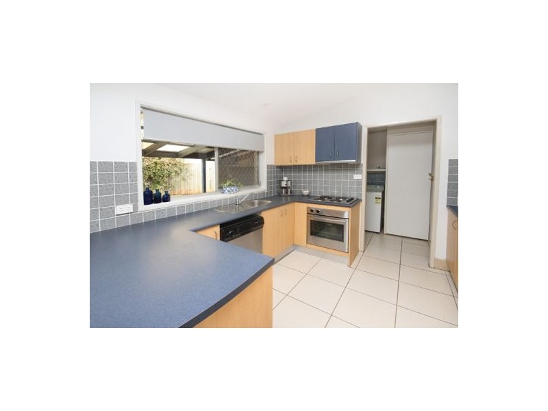 18  Holly Green Crescent, Palmwoods QLD 4555