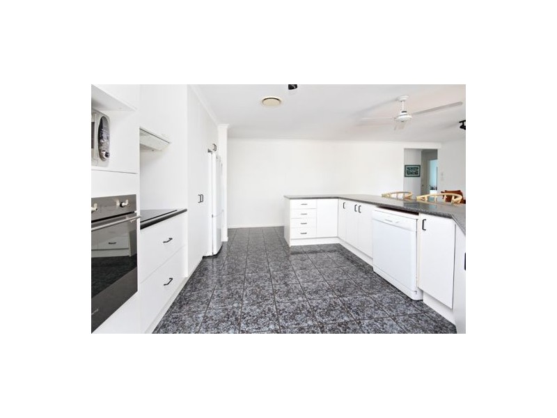 202 Oceanic Drive, Bokarina QLD 4575