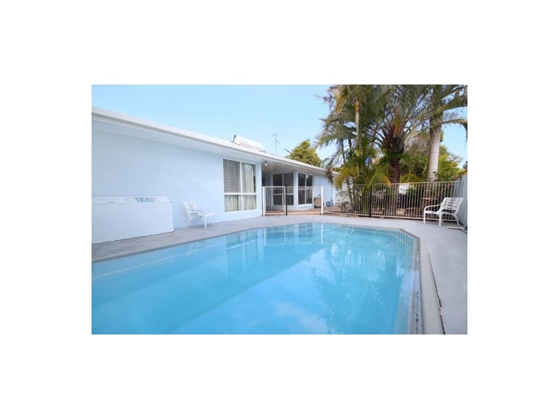 202 Oceanic Drive, Bokarina QLD 4575