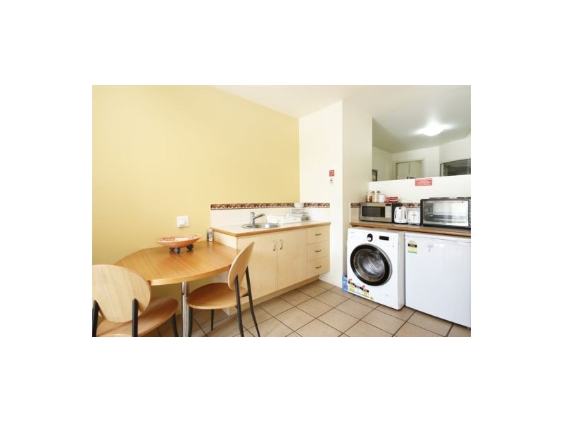 5 ‘Grand Palais’ 188 Alexandra Pde, Alexandra Headland QLD 4572