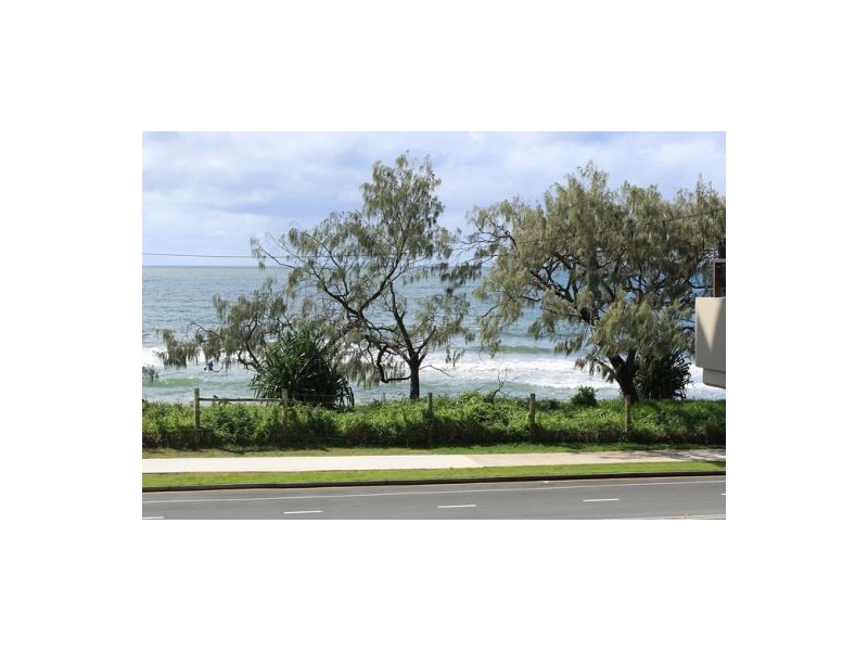 13 ‘Grand Palais’ 188 Alexandra Pde, Alexandra Headland QLD 4572