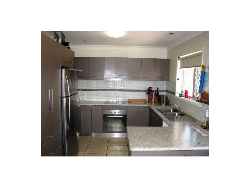 11 Dalpura Street, Buddina QLD 4575