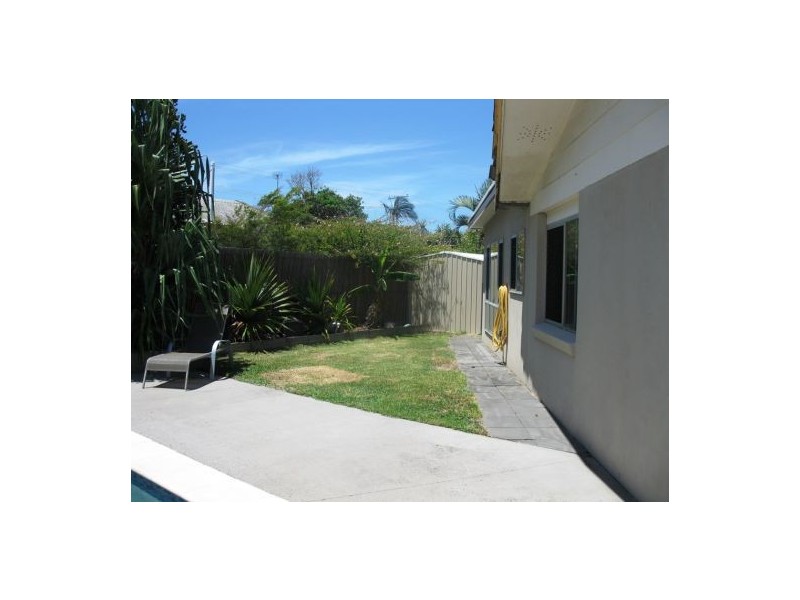 11 Dalpura Street, Buddina QLD 4575