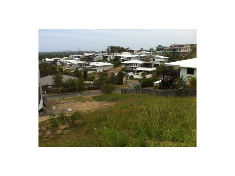 33 The Parkway, Aroona QLD 4551