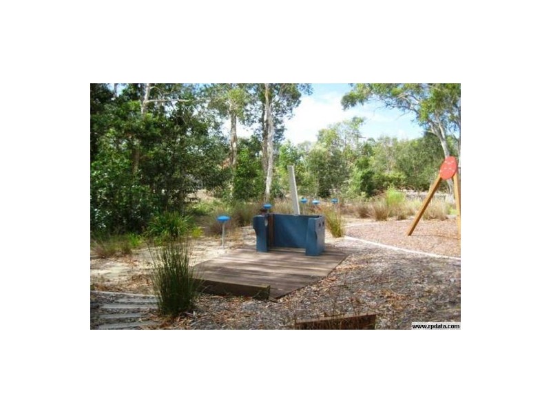 33 The Parkway, Aroona QLD 4551