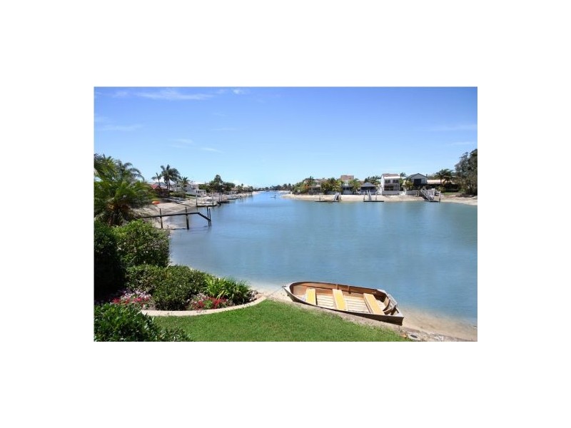 1/10 Carrothool Place, Mooloolaba QLD 4557