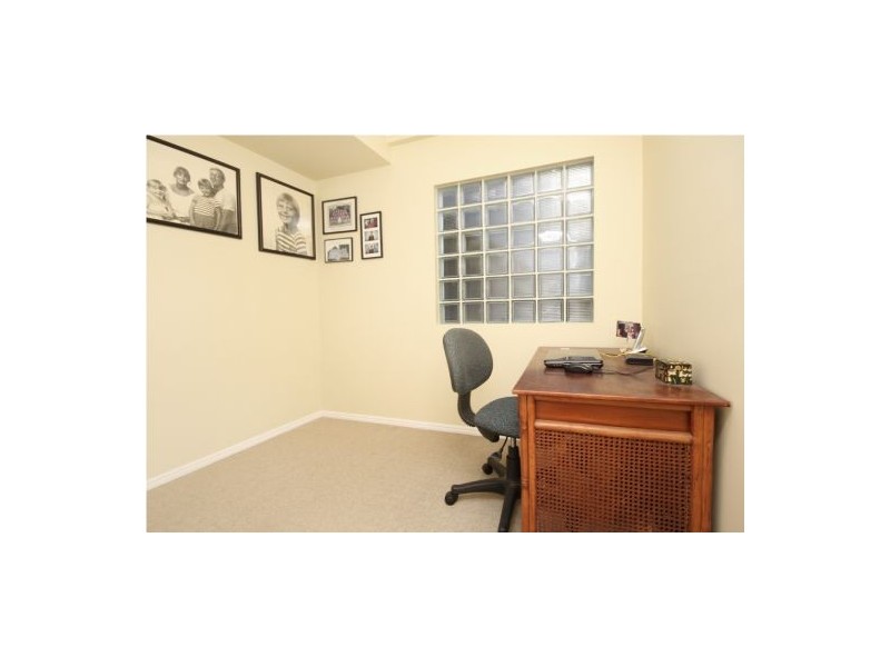 1/10 Carrothool Place, Mooloolaba QLD 4557
