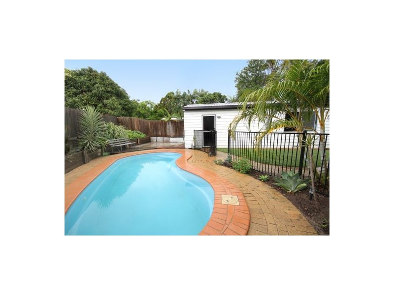 52 Tallow wood Drive, Kuluin QLD 4558