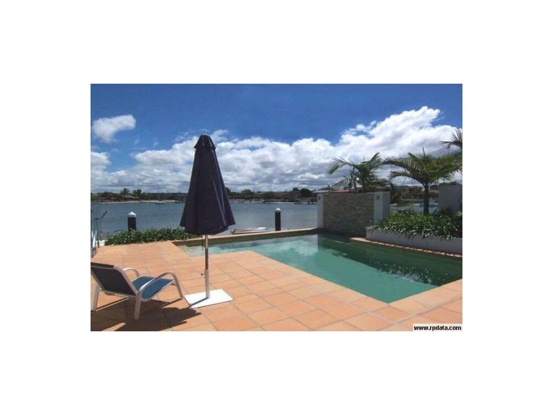 17 Carwoola Crescent, Mooloolaba QLD 4557