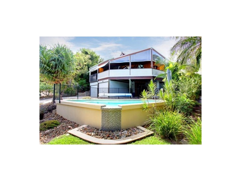 15 Regent Court, Mount Coolum QLD 4573
