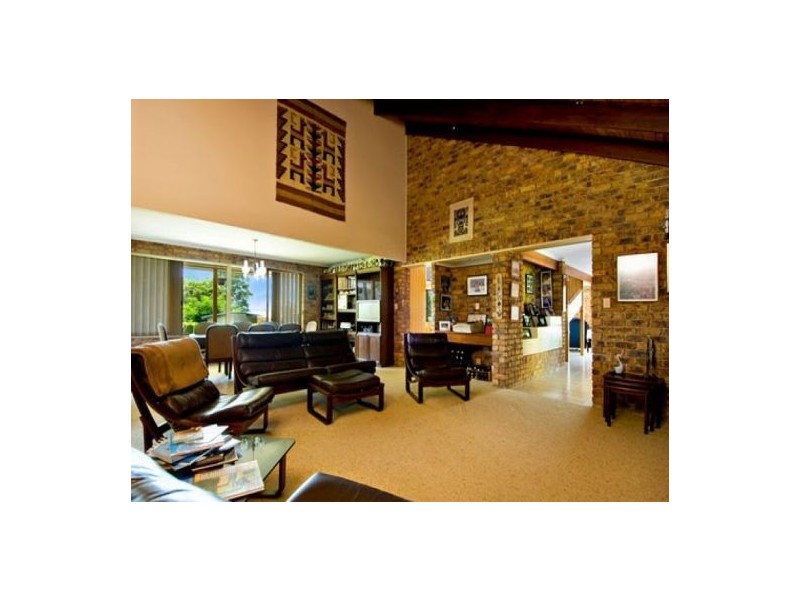 106 Mooloolaba Road, Alexandra Headland QLD 4572