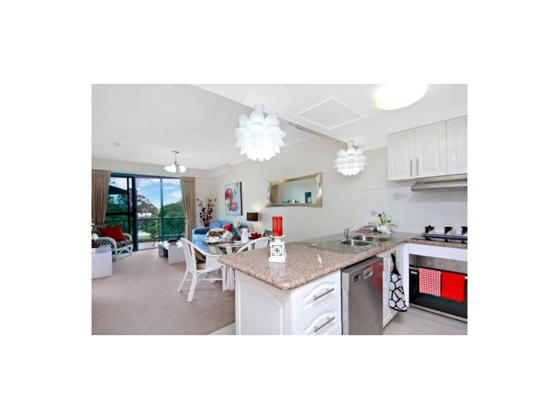Unit 18/31 Cotton Tree Pde, Maroochydore QLD 4558
