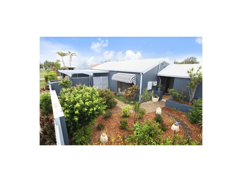 50 Oceanic Drive, Warana QLD 4575