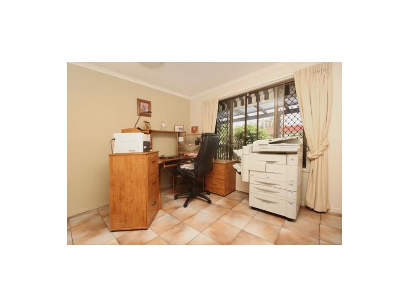 50 Oceanic Drive, Warana QLD 4575